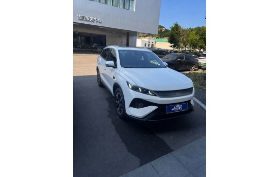 BYD Song Pro DM-i, 115KM Extended Range, гибрид, пробег 7,4 тысячи км